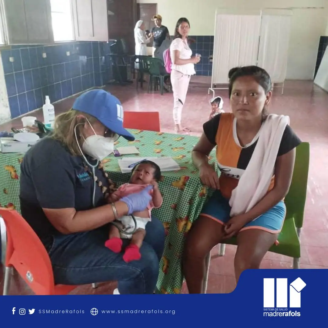 Hospital Madre Rafols brindó asistencia médica gratuita a los niños del Tokuko - foto 5