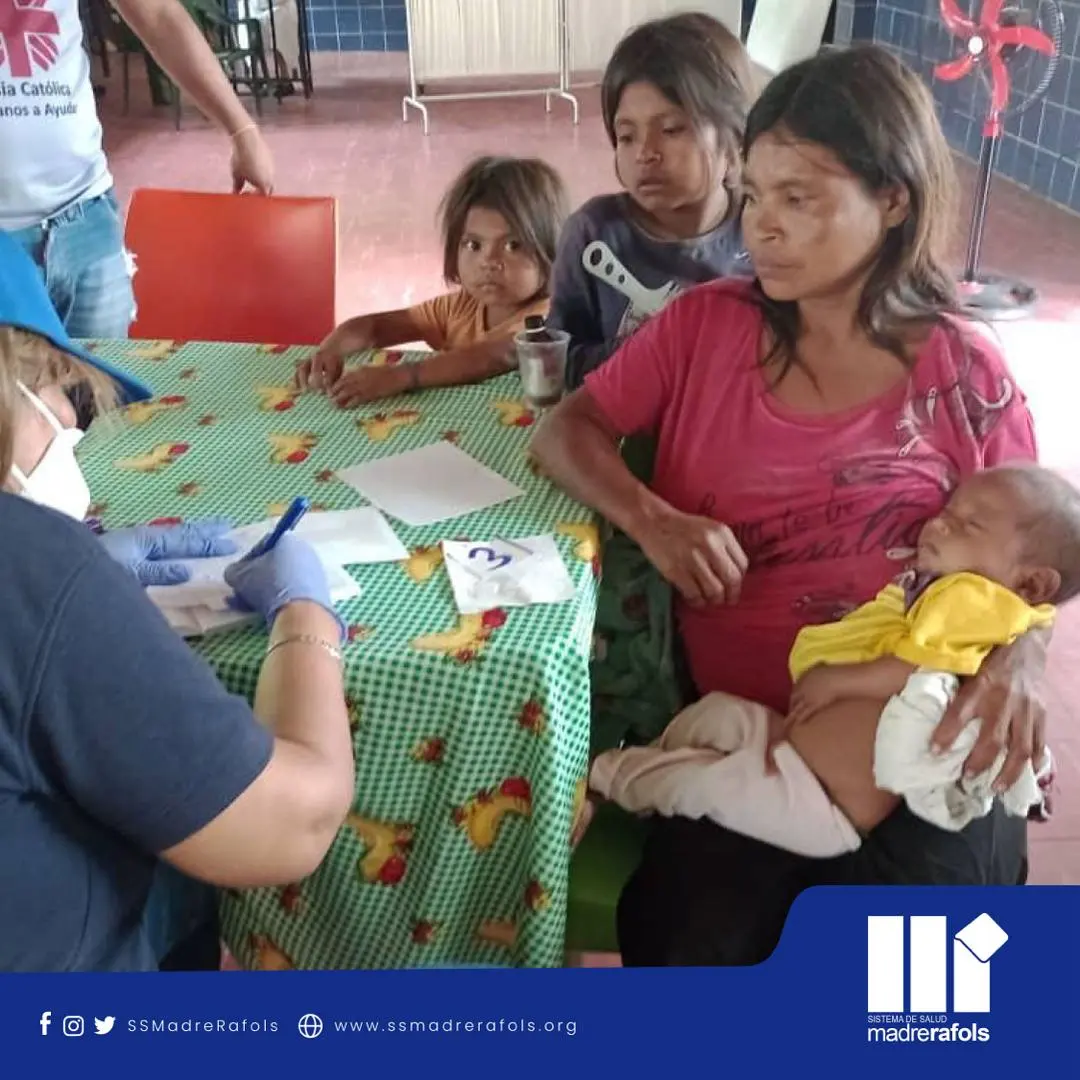 Hospital Madre Rafols brindó asistencia médica gratuita a los niños del Tokuko - foto 4