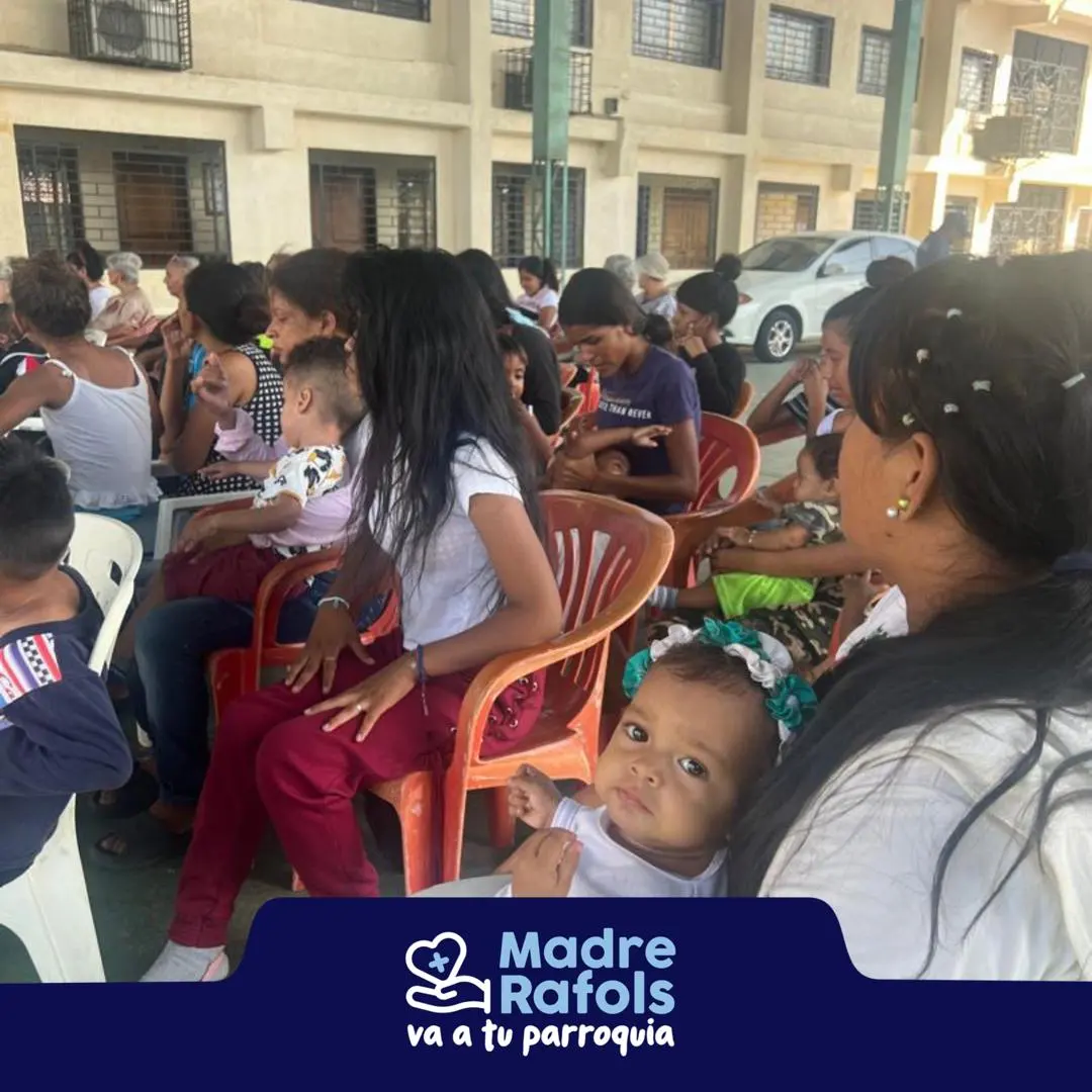 El Sistema de Salud Madre Rafols acompañó en una Jornada Médica Gratuita a la parroquia Santa Rosa de Lima de Maracaibo - foto 7