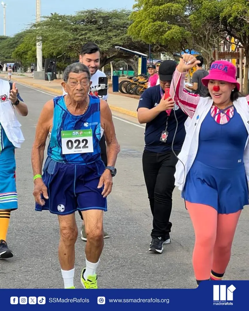 Madre Rafols acompañó a la red de amigos con diversidad funcional en su primera edición de carrera y caminata 5k - foto 9
