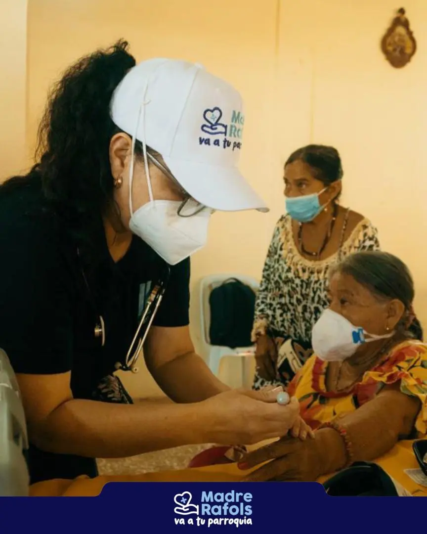 Madre Rafols va a tu parroquia atendió gratuitamente a más de 620 pacientes Wayúu en el municipio Guajira - foto 4