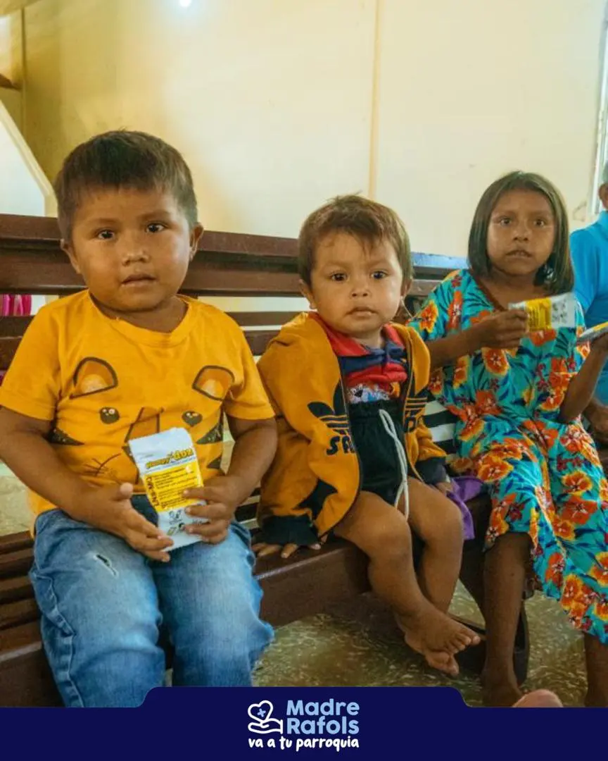 Madre Rafols va a tu parroquia atendió gratuitamente a más de 620 pacientes Wayúu en el municipio Guajira - foto 11