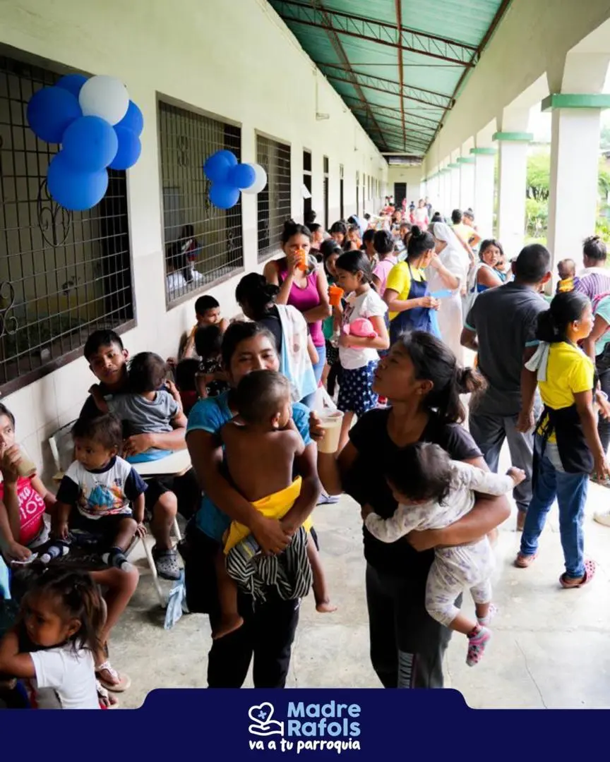 Madre Rafols y las hermanas de la Caridad de Santa Ana brindaron atención médica gratuita a 632 personas en los Ángeles del Tokuko en el municipio Machiques de Perijá - foto 2
